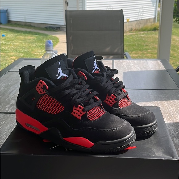 Retro Jordan “Red Thunder” 4s - Picture 1 of 4